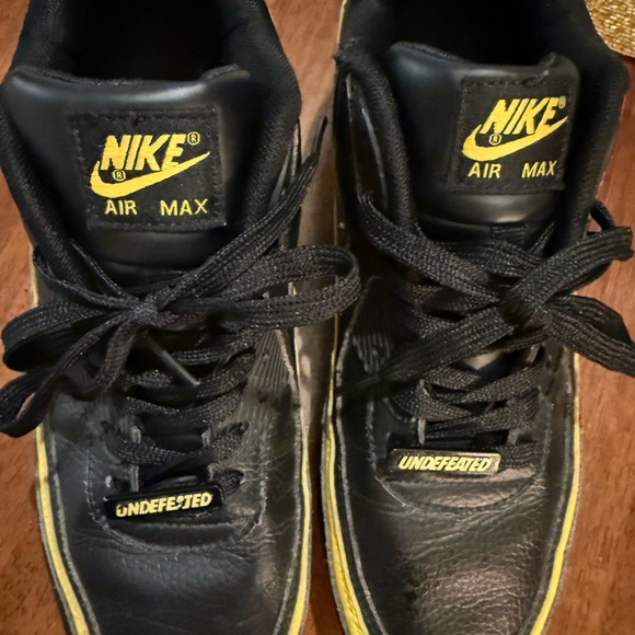Nike Air Max 90 x UNDEFEATED ‘Black Optic Yellow’ UNDFTD 2019 - Picture 6 of 12